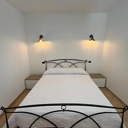 아파트 Is Janas *